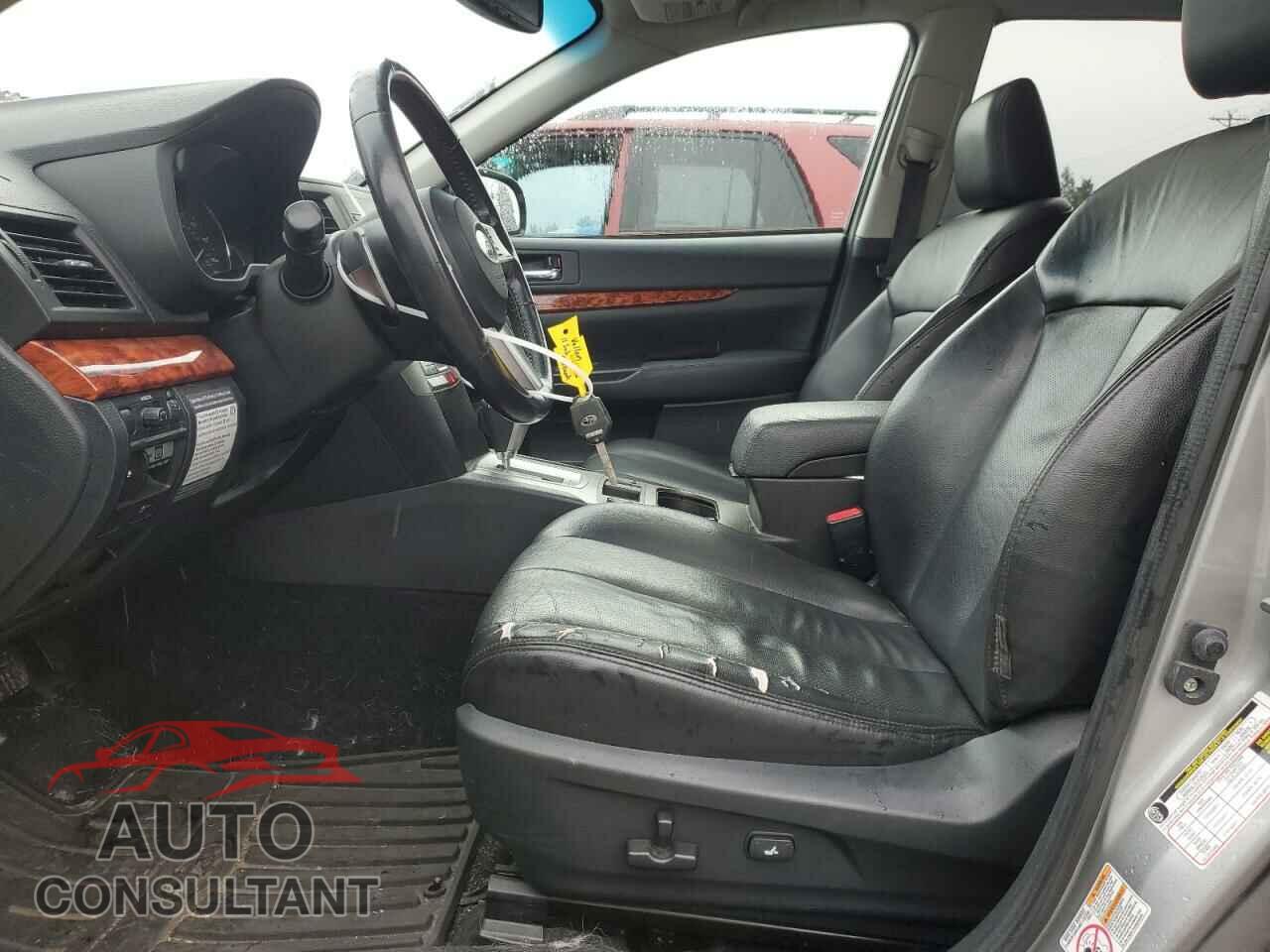 SUBARU OUTBACK 2011 - 4S4BRBKC7B3367508