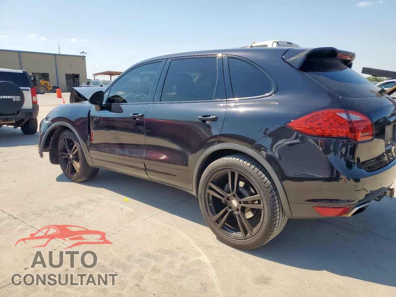 PORSCHE CAYENNE 2012 - WP1AA2A27CLA00317