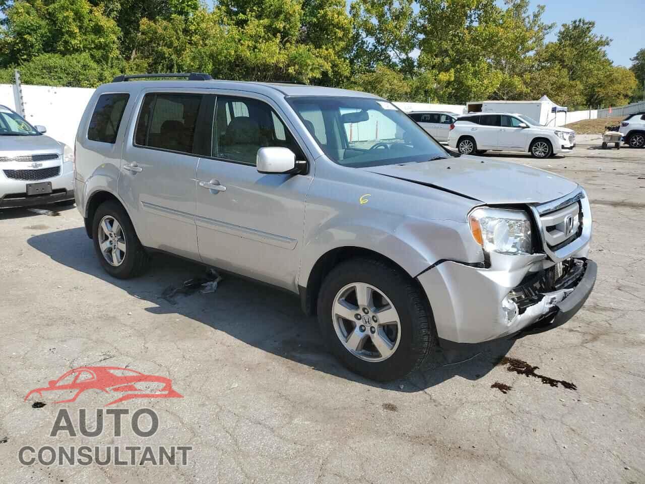 HONDA PILOT 2011 - 5FNYF4H55BB106831