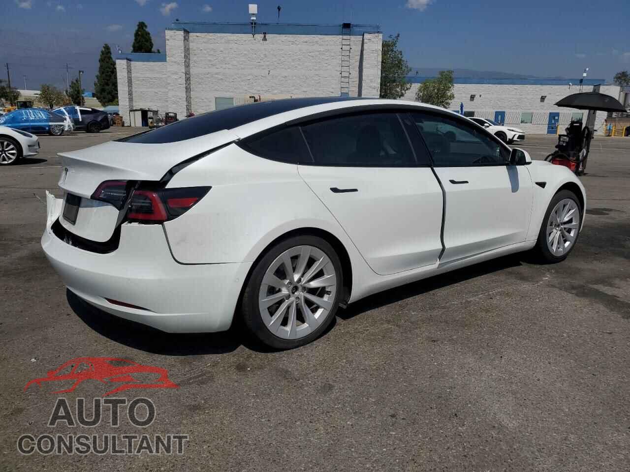 TESLA MODEL 3 2021 - 5YJ3E1EA9MF908332