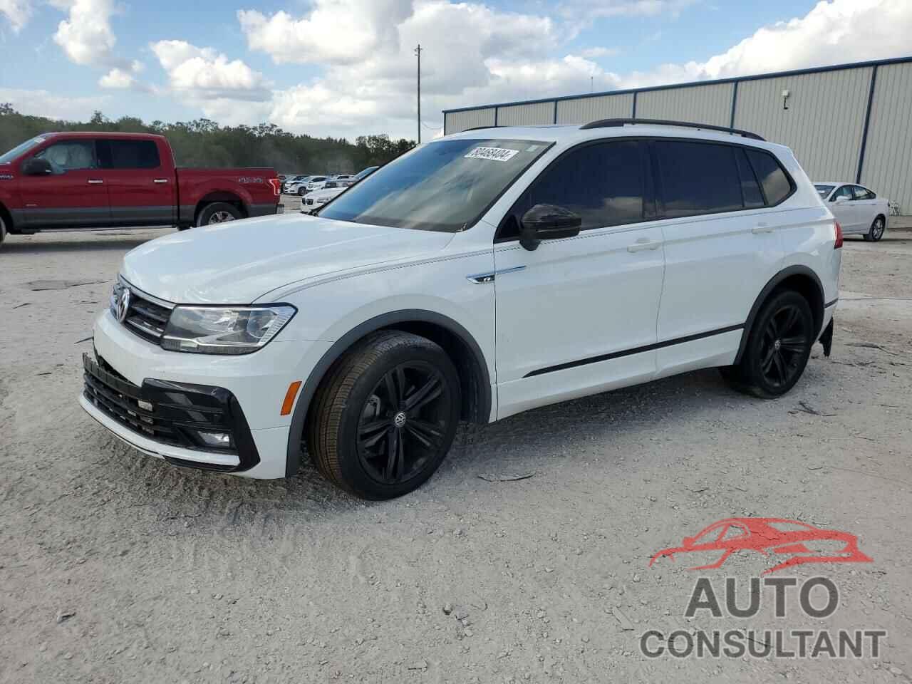 VOLKSWAGEN TIGUAN 2019 - 3VV3B7AX5KM087181