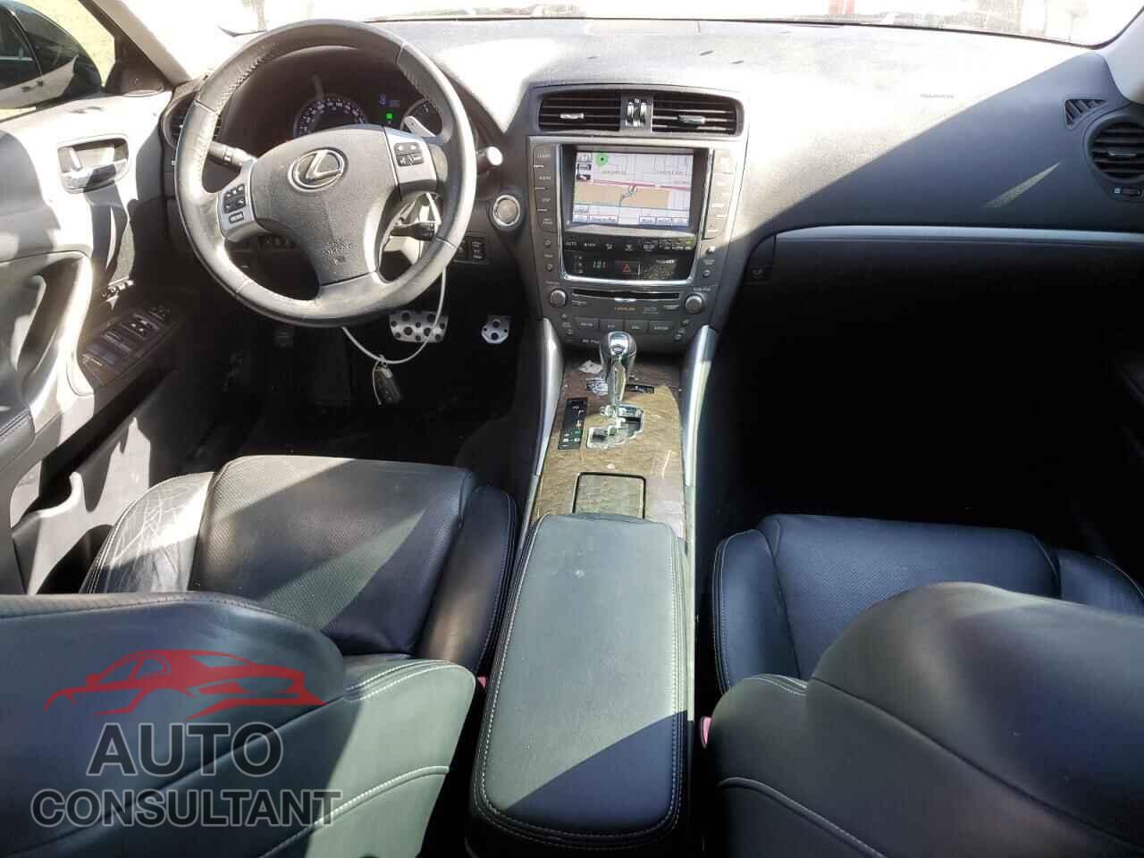 LEXUS IS 2011 - JTHCE5C20B5001517