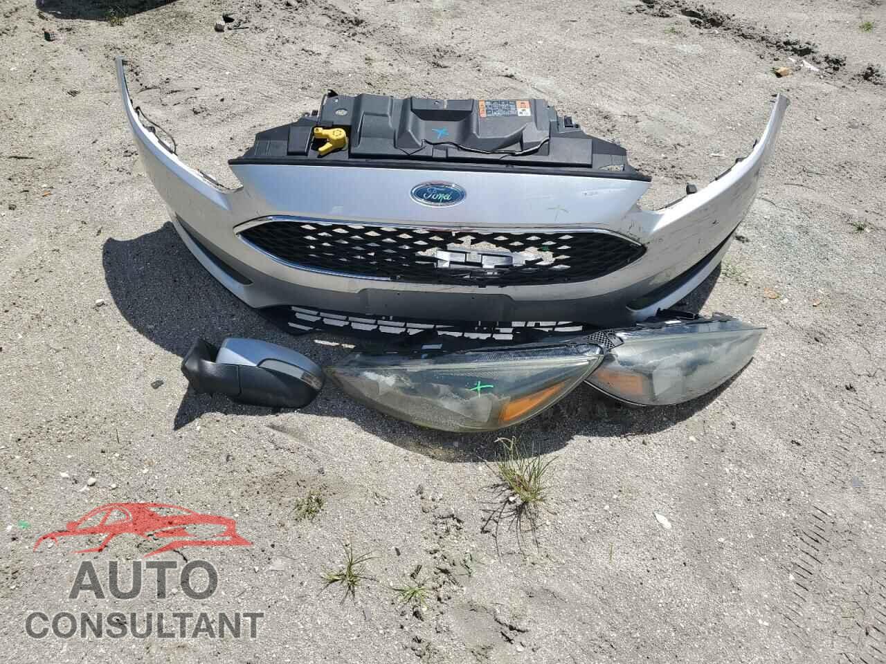 FORD FOCUS 2016 - 1FADP3F22GL330020