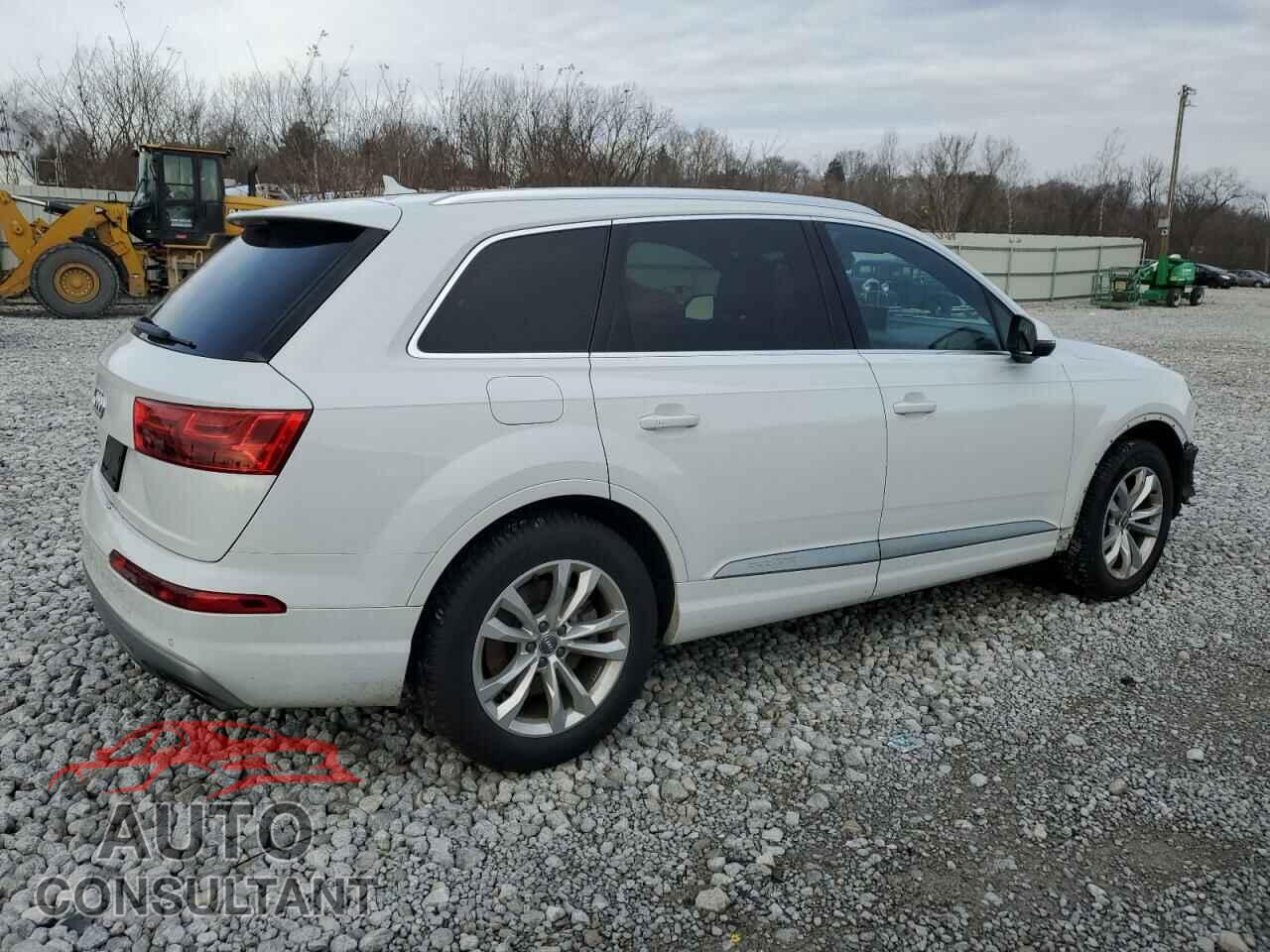 AUDI Q7 2019 - WA1AAAF74KD008085