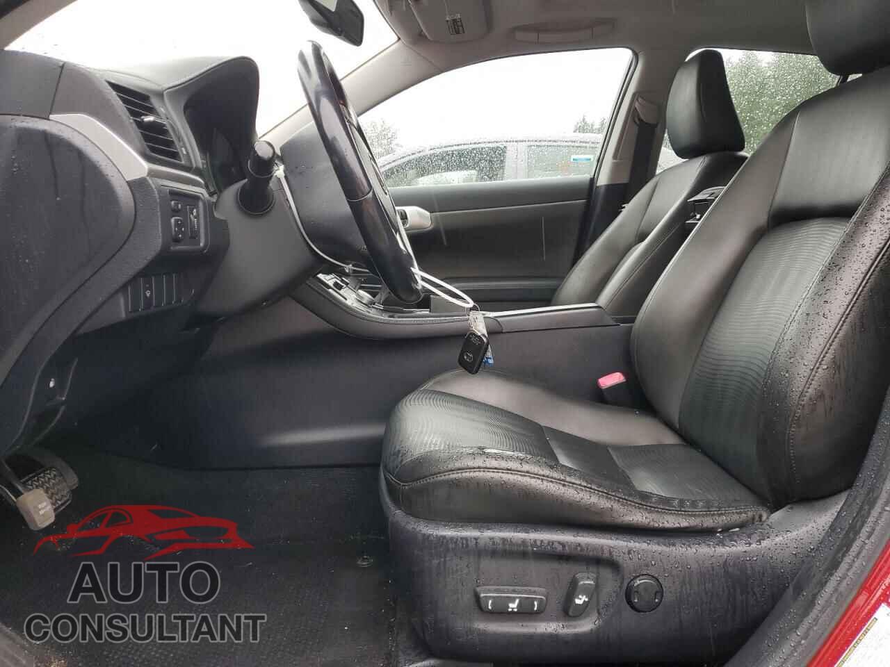 LEXUS CT 200 2011 - JTHKD5BH6B2027366