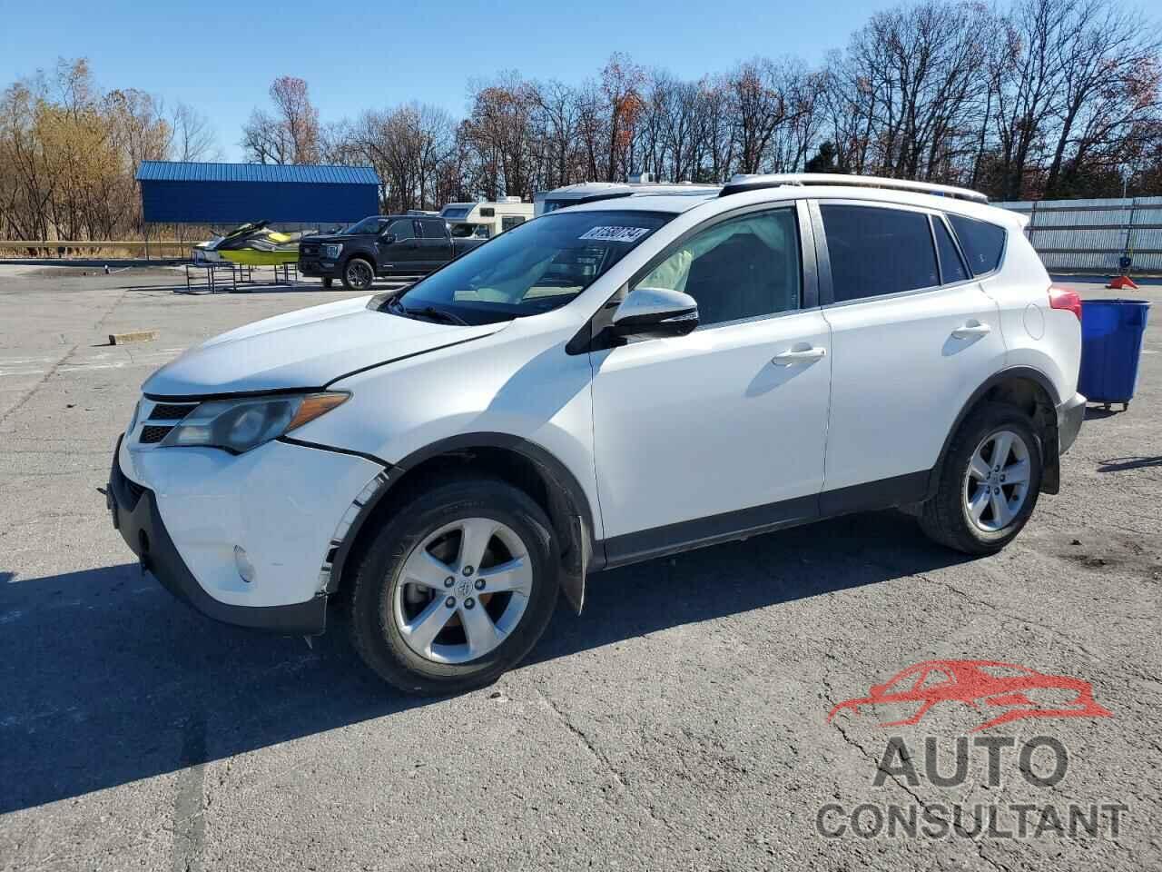 TOYOTA RAV4 2013 - JTMWFREV9DD013152