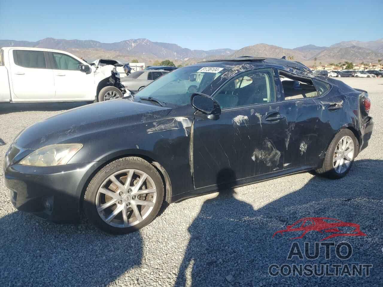 LEXUS IS 2011 - JTHBF5C28B5137211