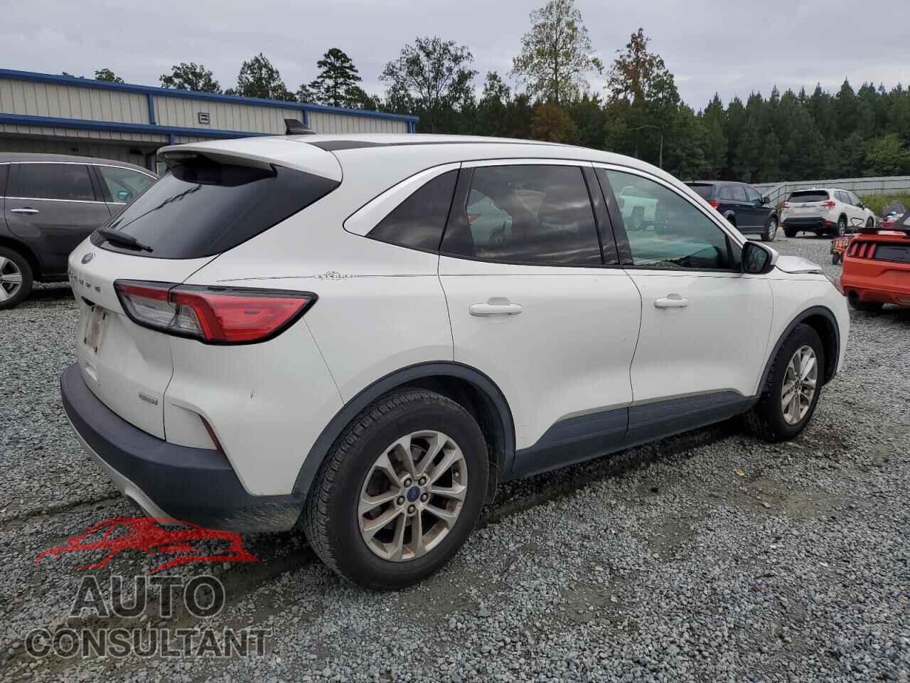 FORD ESCAPE 2020 - 1FMCU0G65LUA46184