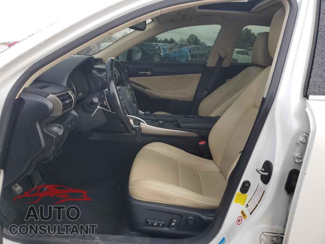 LEXUS IS 2015 - JTHBF1D2XF5065697