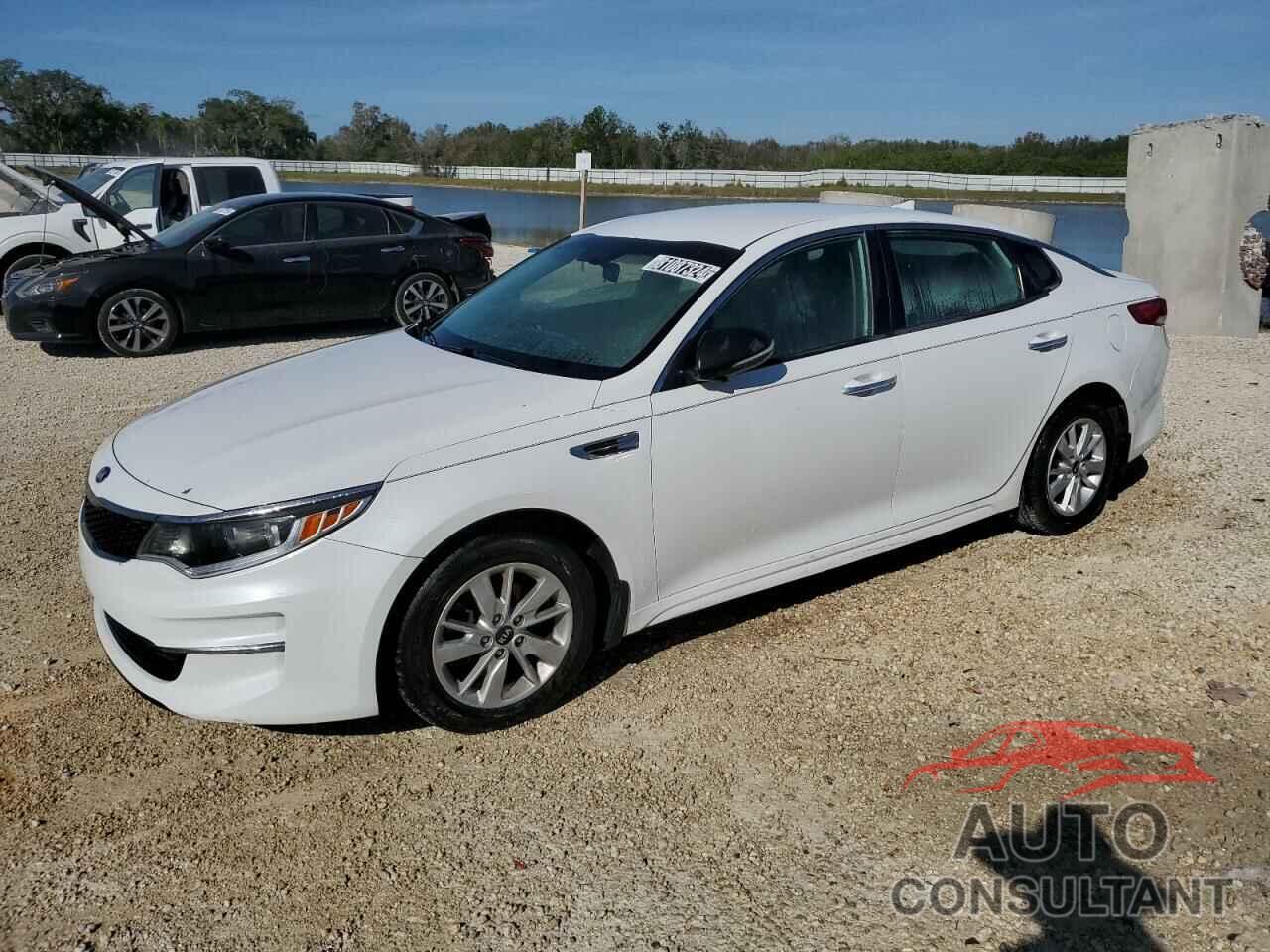 KIA OPTIMA 2018 - 5XXGT4L31JG179992