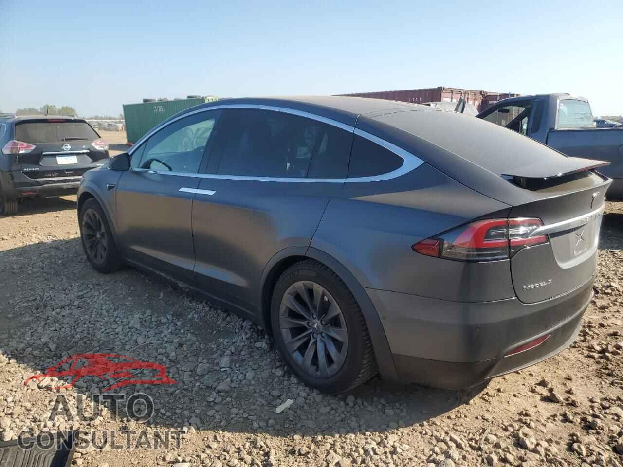 TESLA MODEL X 2017 - 5YJXCBE23HF066258