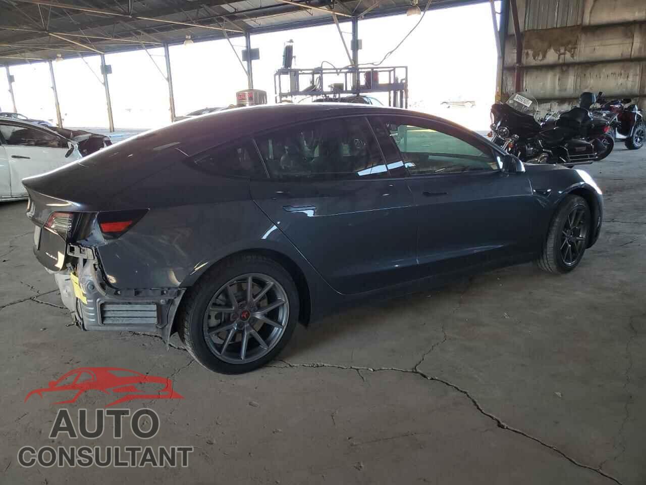 TESLA MODEL 3 2021 - 5YJ3E1EB3MF939150