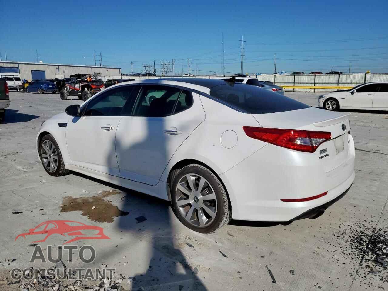 KIA OPTIMA 2012 - 5XXGR4A68CG062747