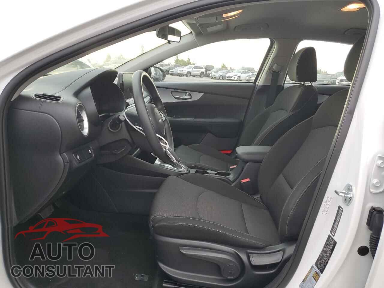 KIA FORTE 2023 - 3KPF24AD2PE524264