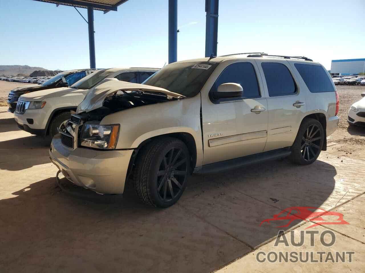 CHEVROLET TAHOE 2013 - 1GNSCAE00DR304744