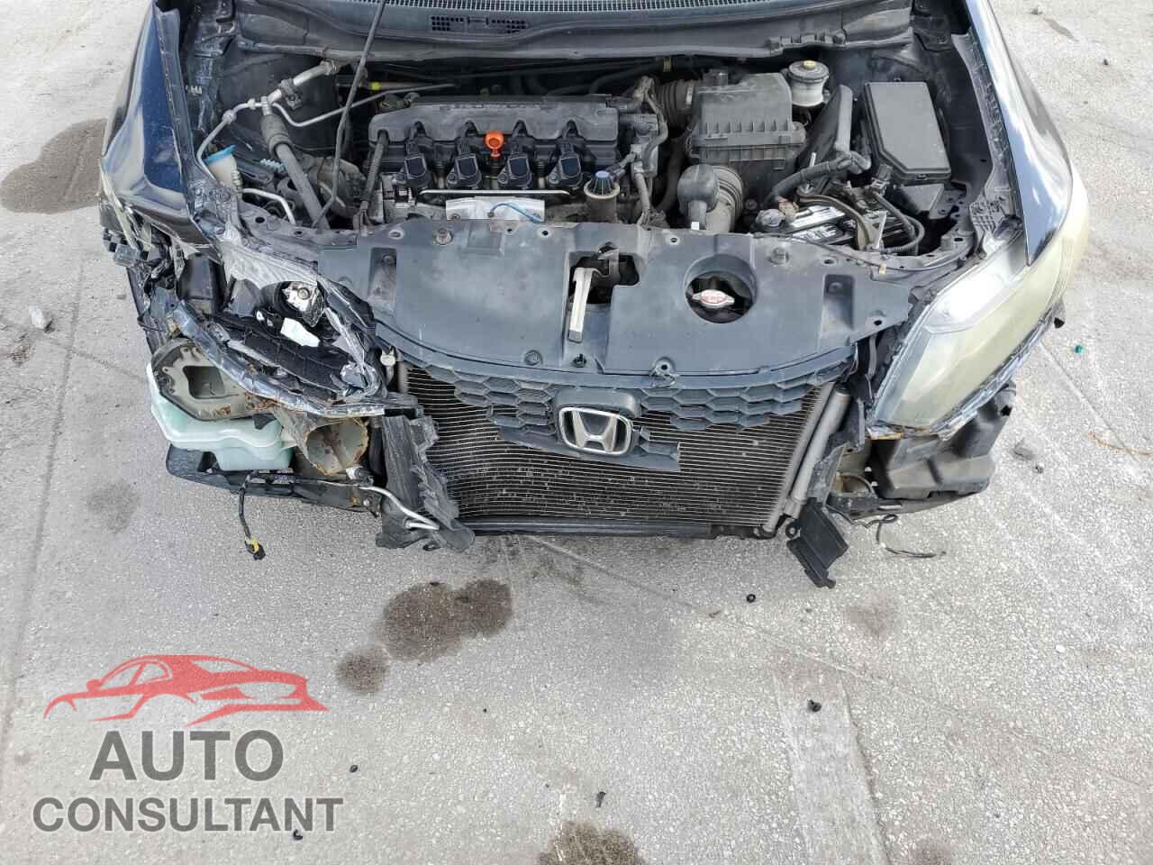 HONDA CIVIC 2013 - 19XFB2F58DE051827