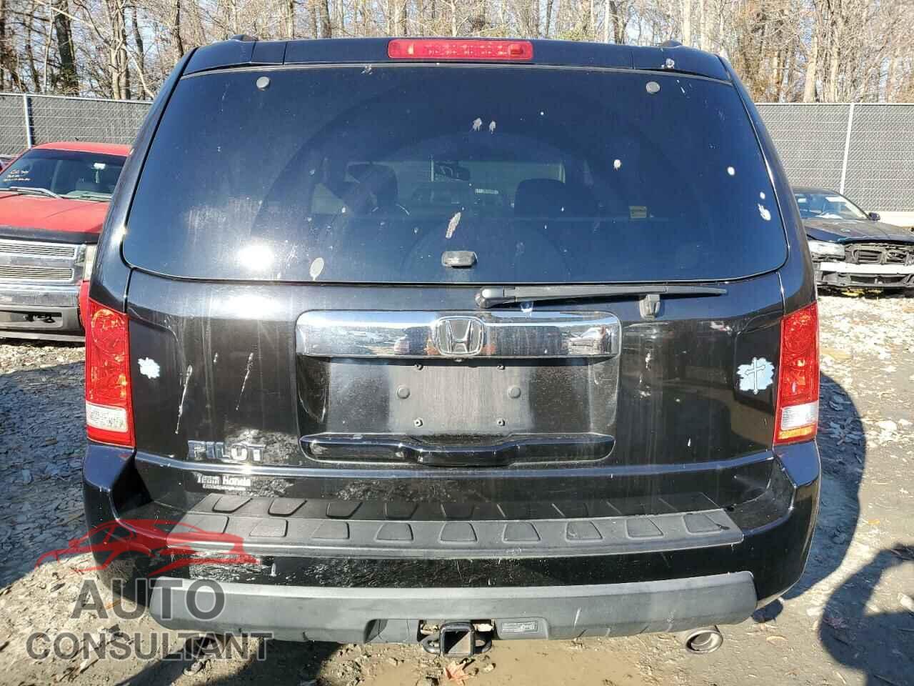 HONDA PILOT 2011 - 5FNYF3H59BB035594