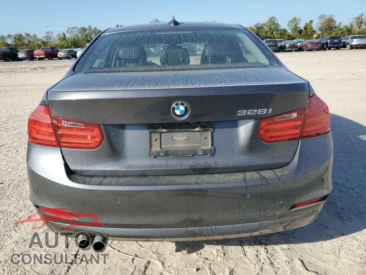 BMW 3 SERIES 2013 - WBA3A5C55DF352814