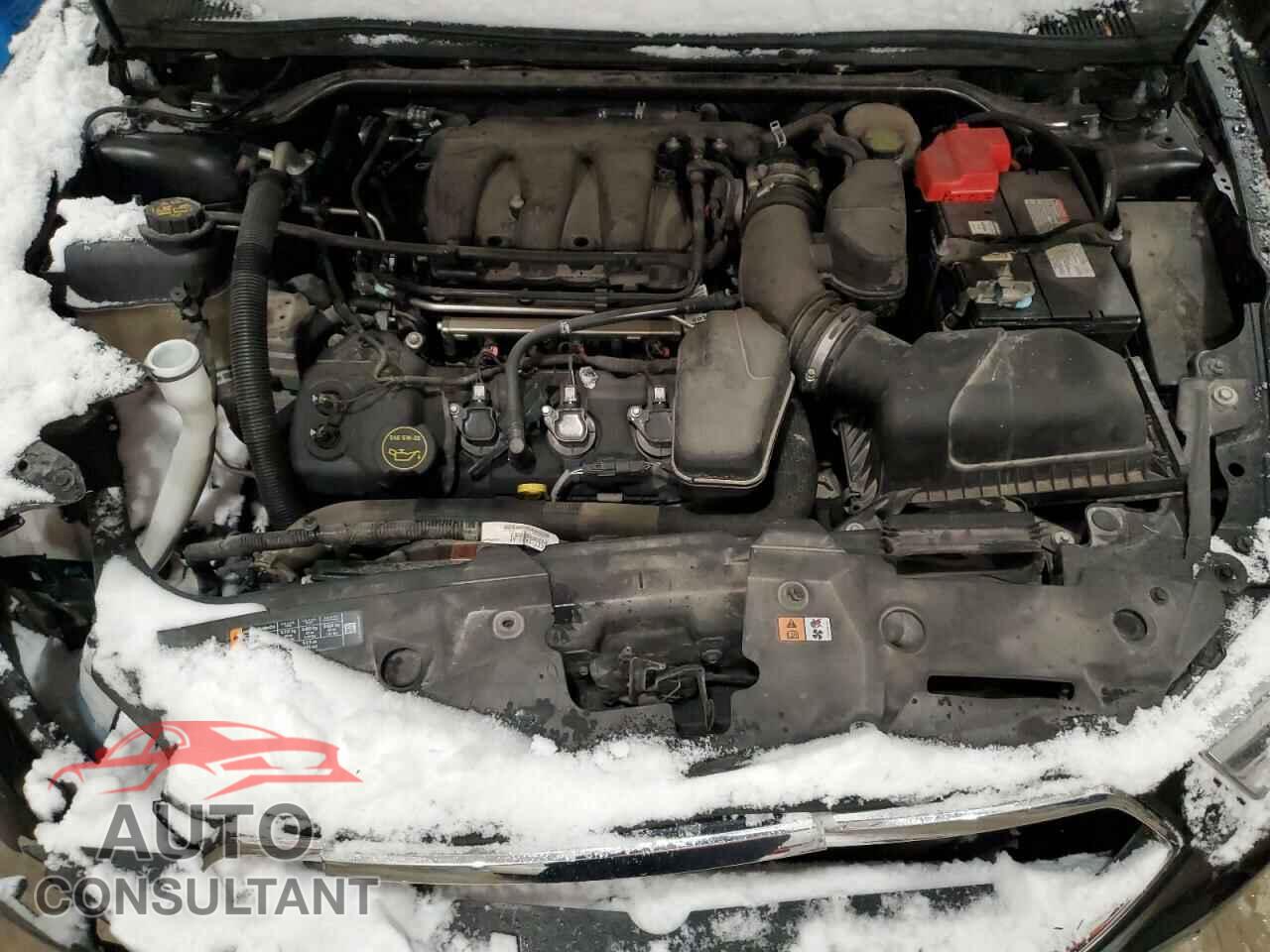 FORD TAURUS 2018 - 1FAHP2D8XJG115715