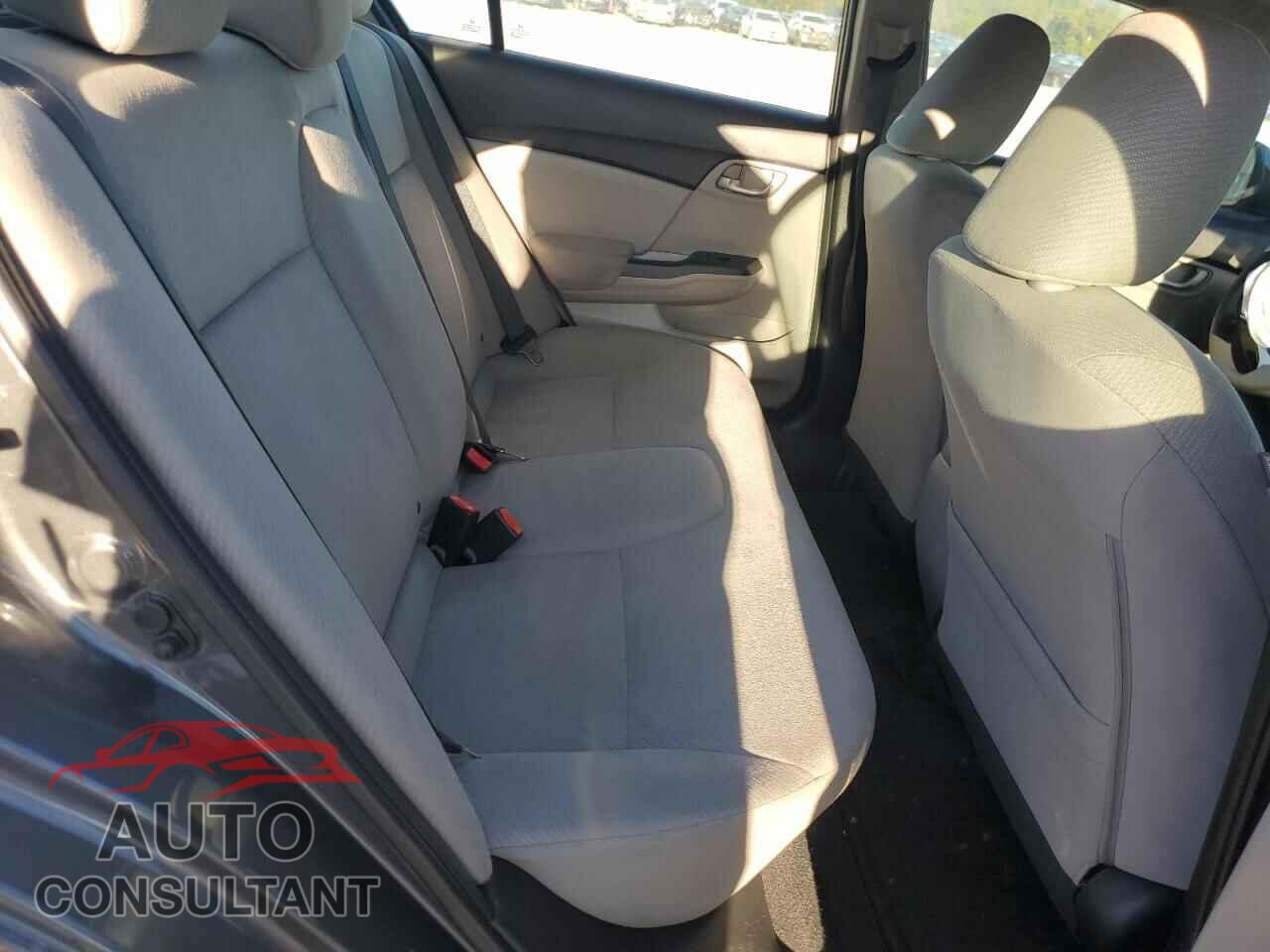HONDA CIVIC 2013 - 2HGFB2F56DH522699