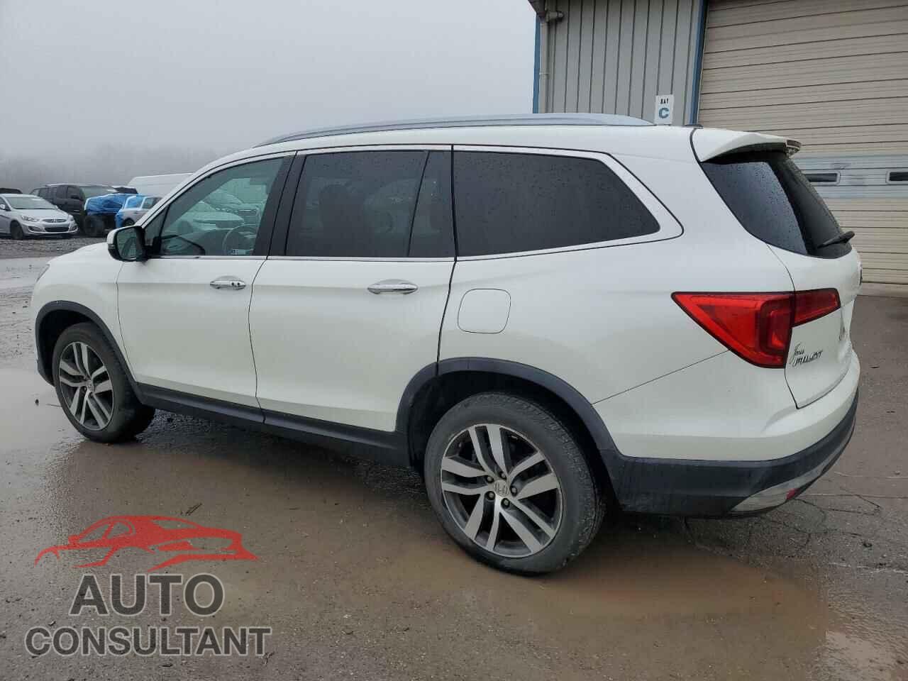HONDA PILOT 2017 - 5FNYF6H09HB103214