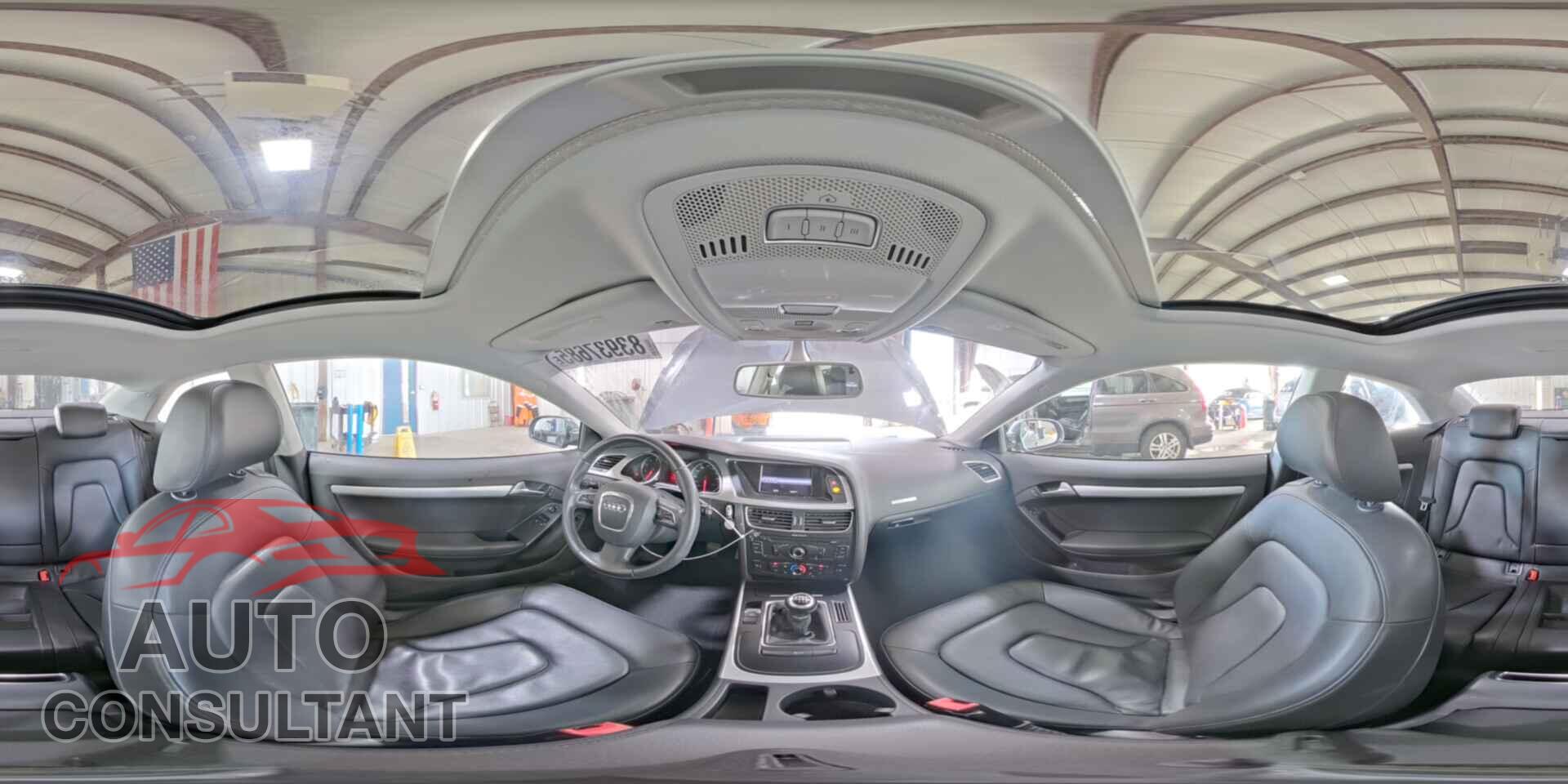 AUDI A5 2012 - WAUGFAFR4CA003195