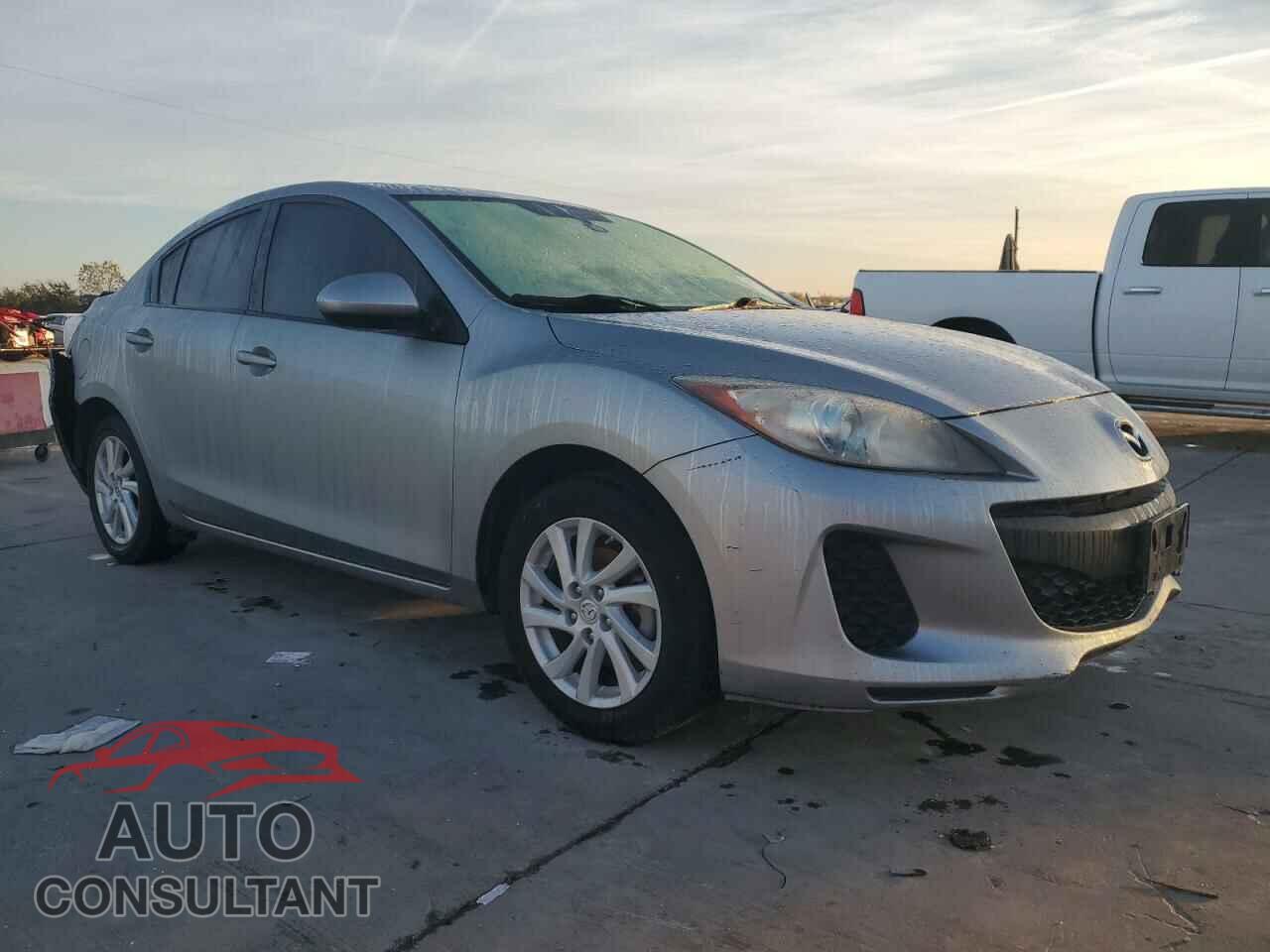 MAZDA 3 2012 - JM1BL1V73C1607584