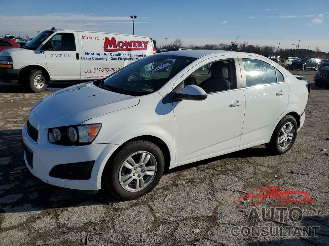 CHEVROLET SONIC 2013 - 1G1JC5SBXD4256743