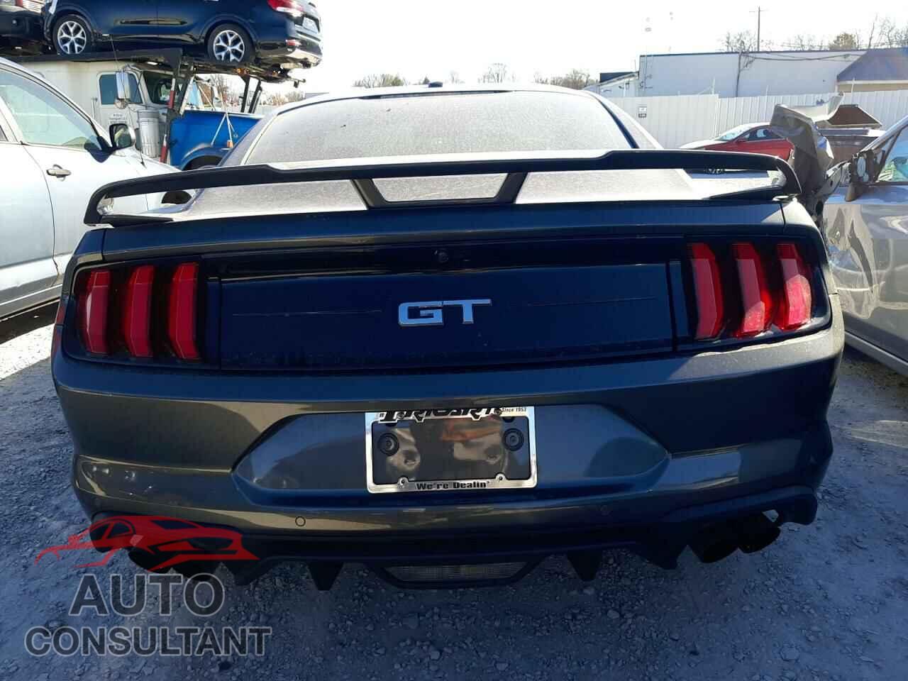 FORD MUSTANG 2020 - 1FA6P8CF6L5126462