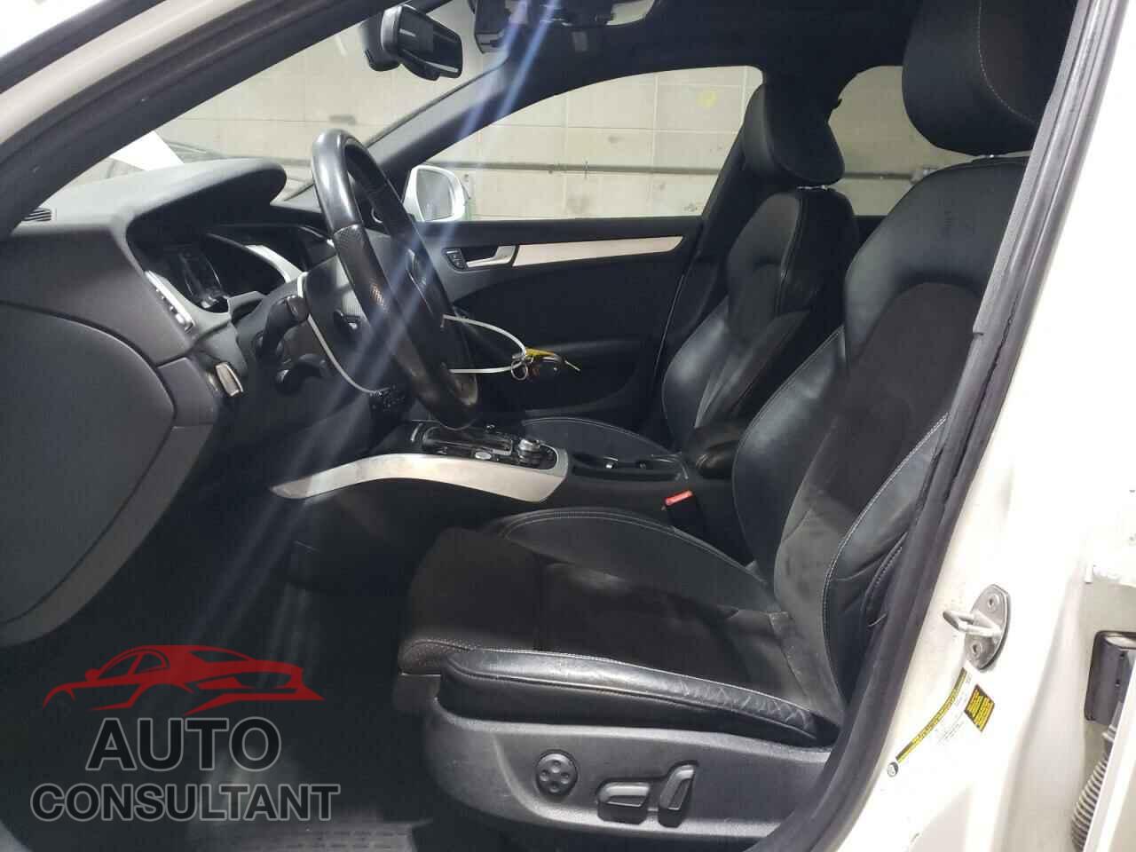 AUDI A4 2012 - WAUKFAFL2CN006854