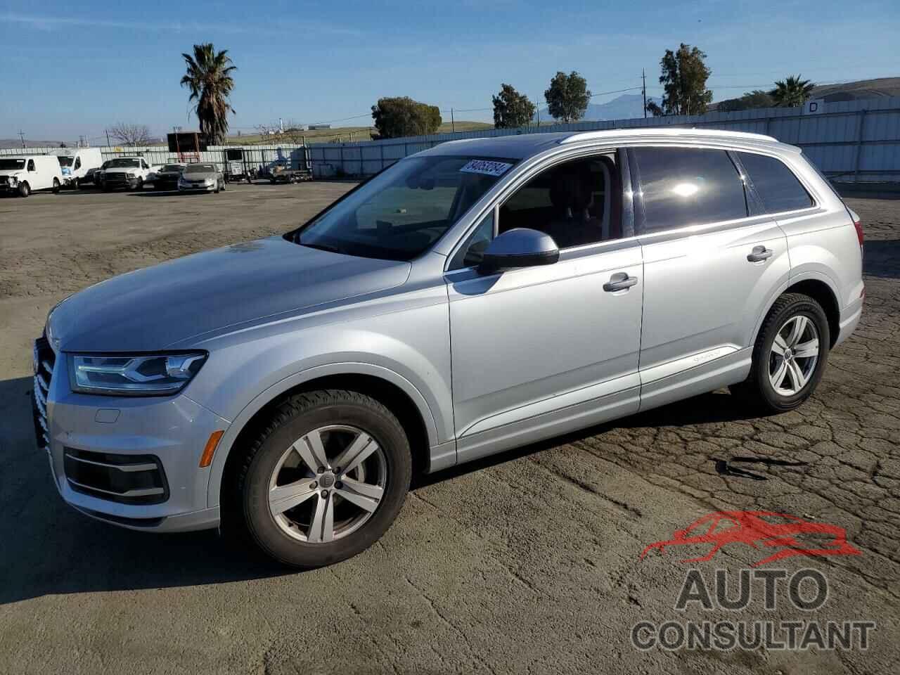 AUDI Q7 2018 - WA1AHAF79JD009033