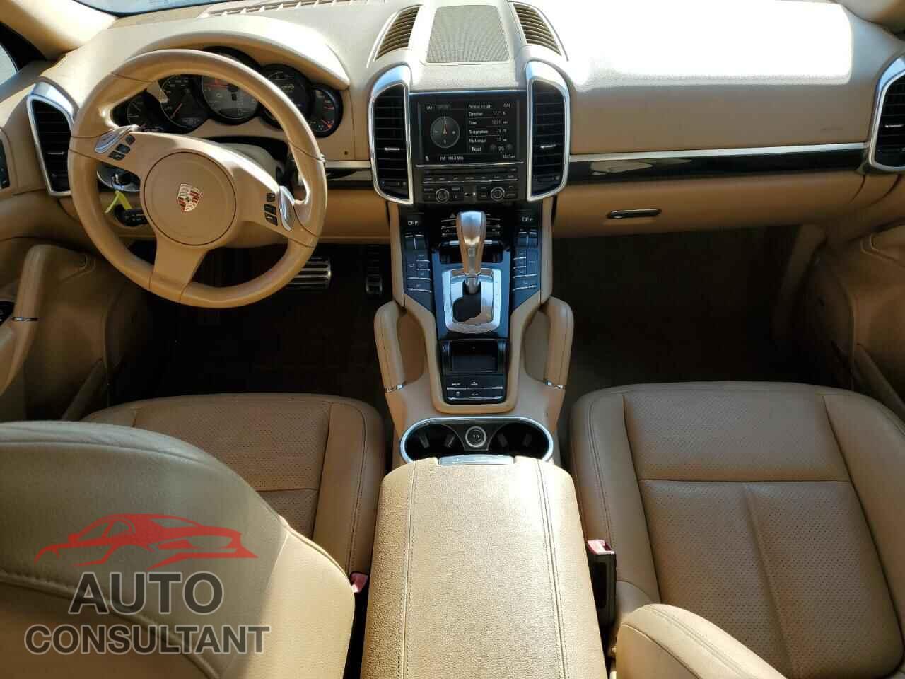 PORSCHE CAYENNE 2012 - WP1AE2A29CLA91000
