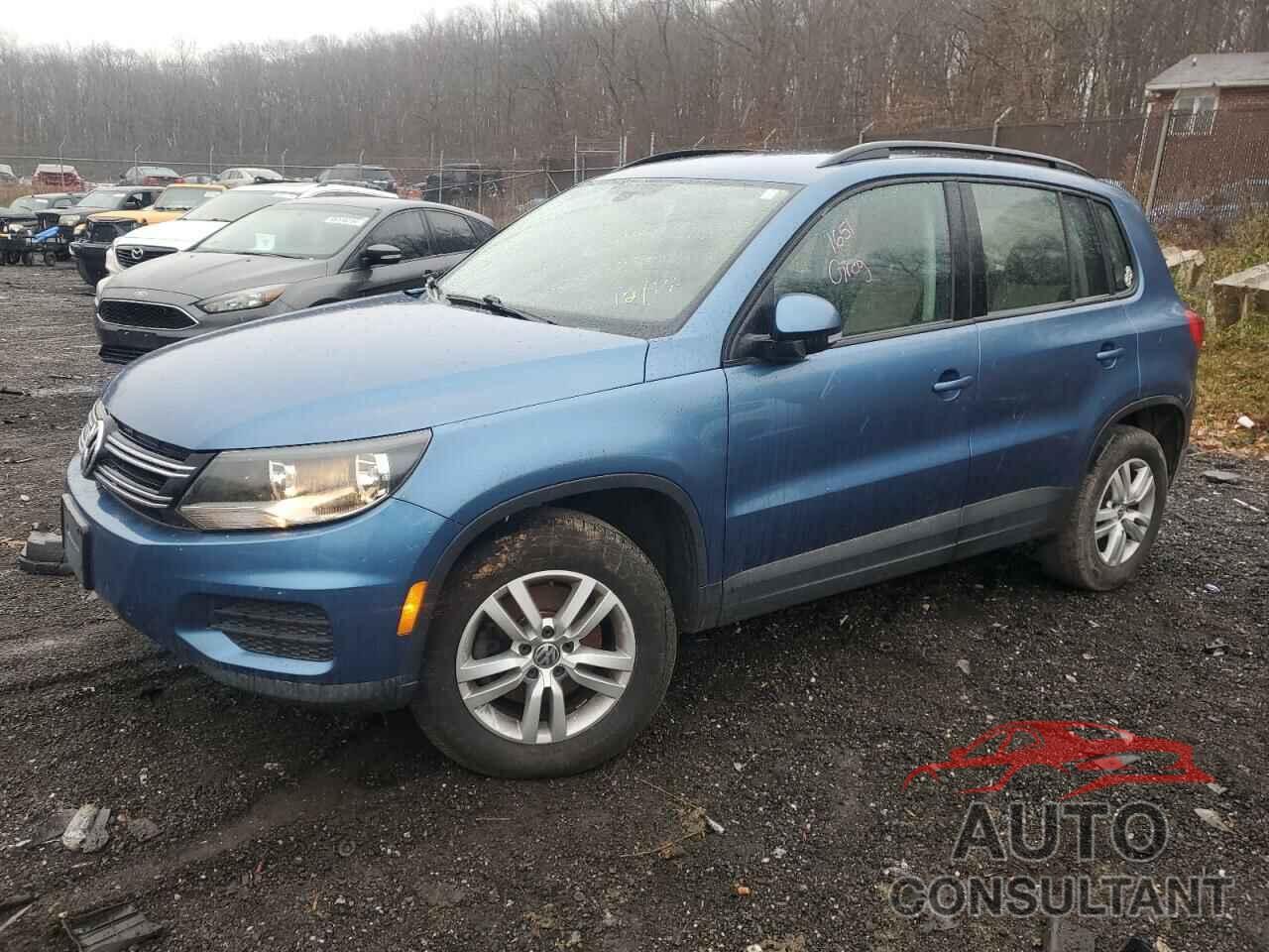 VOLKSWAGEN TIGUAN 2017 - WVGBV7AX8HK010883