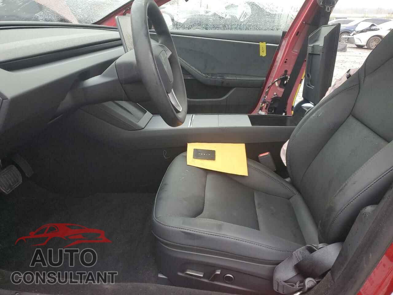TESLA MODEL 3 2024 - 5YJ3E1EB8RF843733