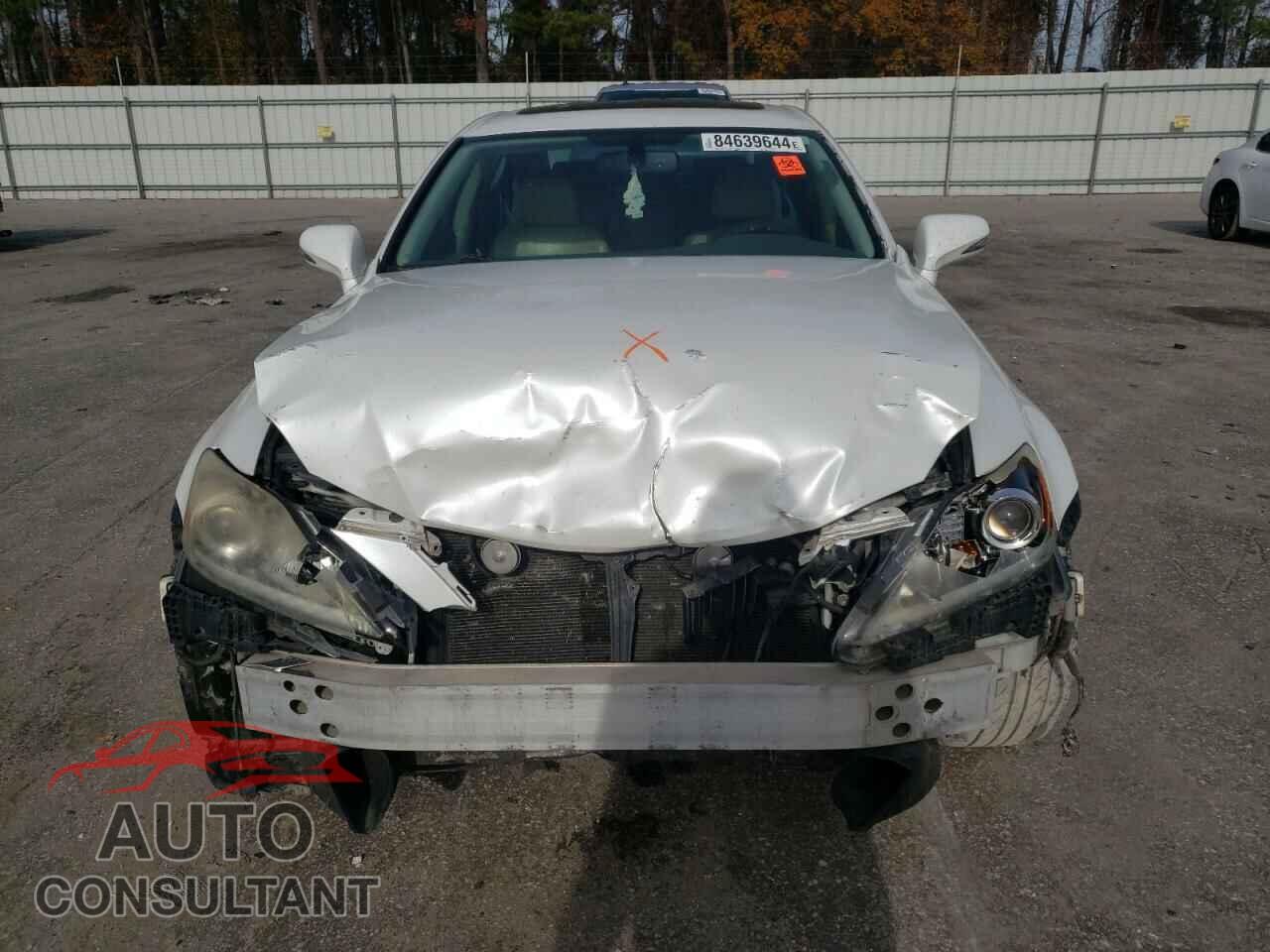 LEXUS IS 2012 - JTHBF5C23C5169470
