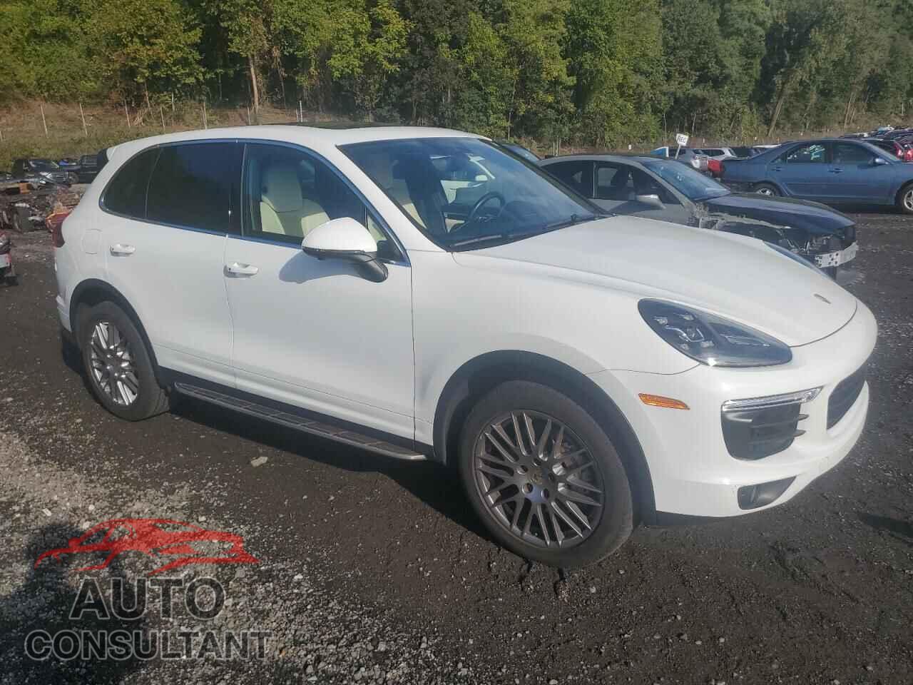 PORSCHE CAYENNE 2016 - WP1AB2A23GLA93744