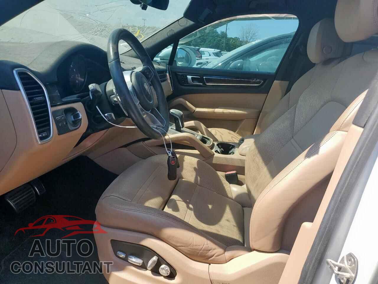 PORSCHE CAYENNE 2019 - WP1AB2AY4KDA61778