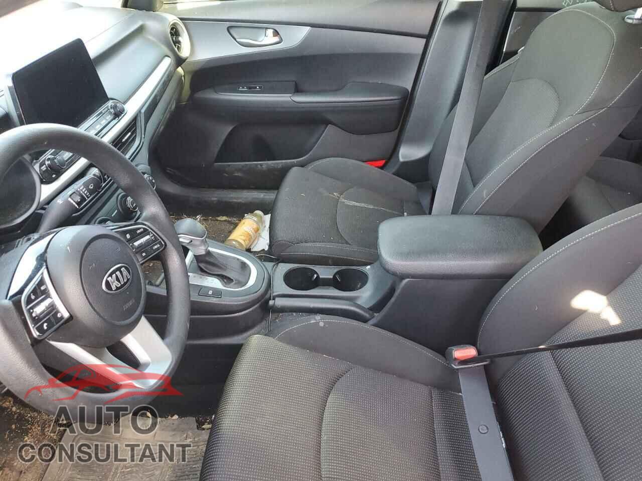 KIA FORTE 2021 - 3KPF24AD5ME406351