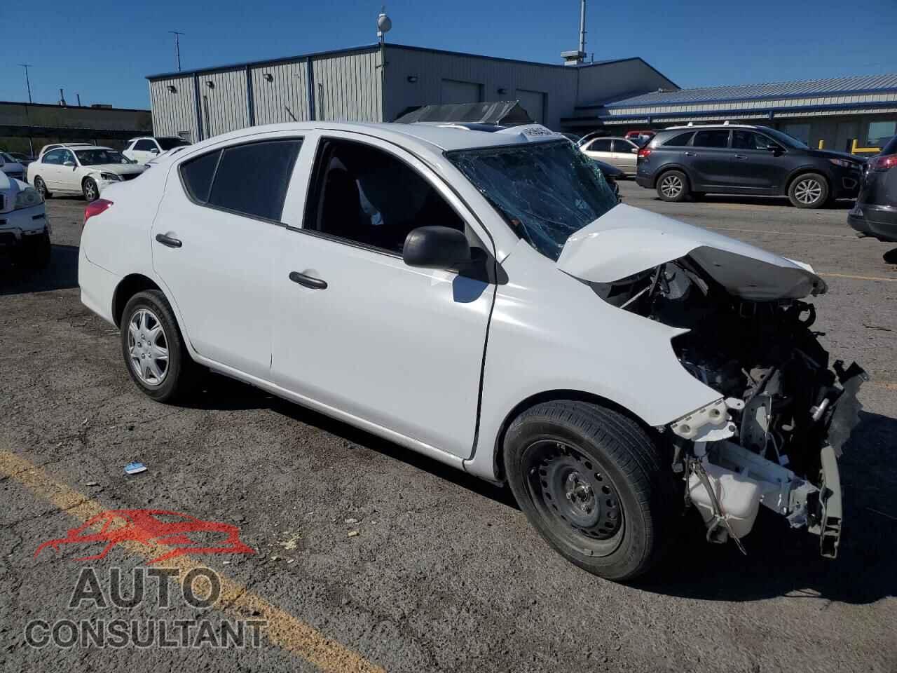 NISSAN VERSA 2015 - 3N1CN7AP1FL907941