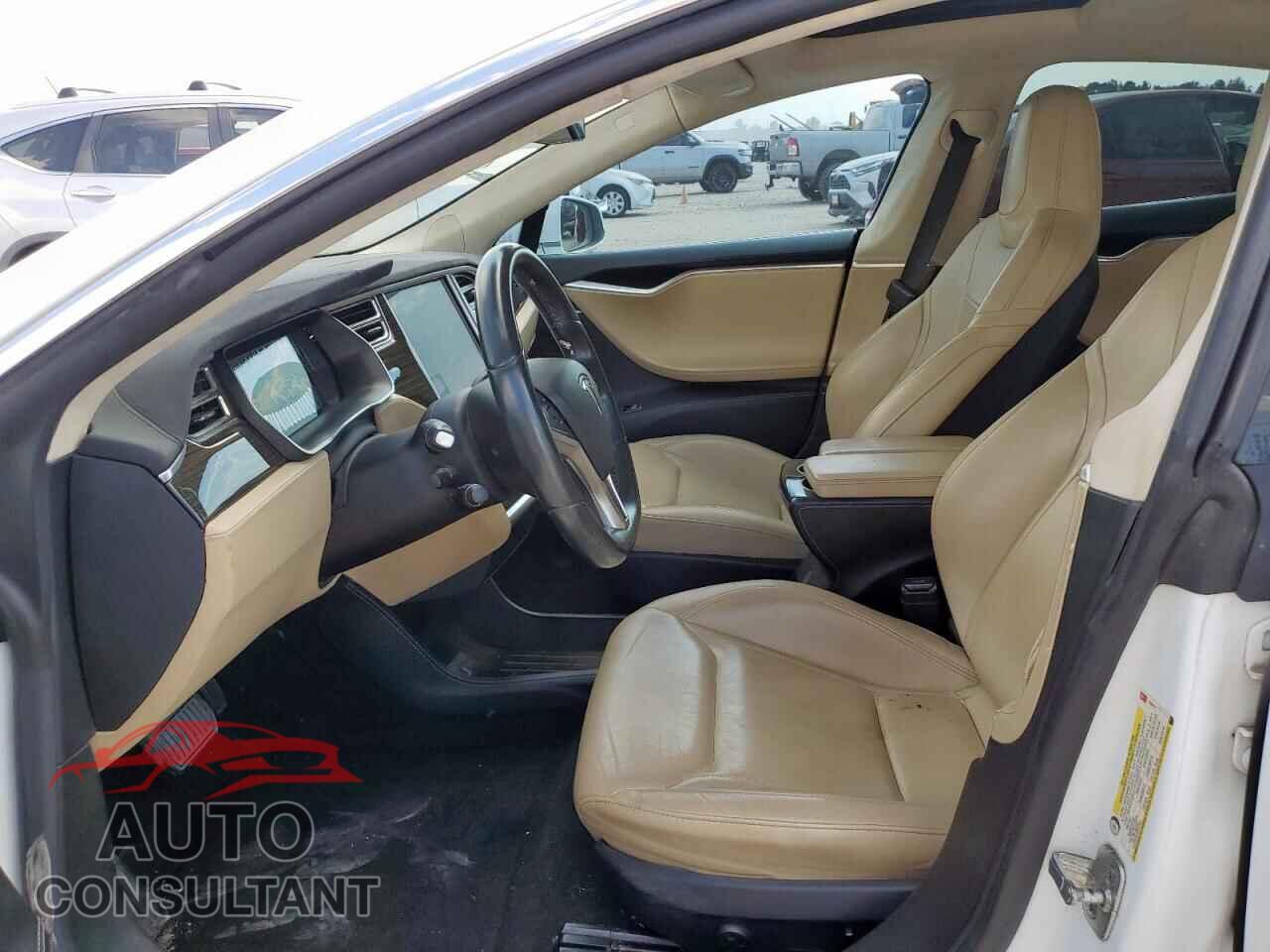 TESLA MODEL S 2016 - 5YJSA1E26GF123819