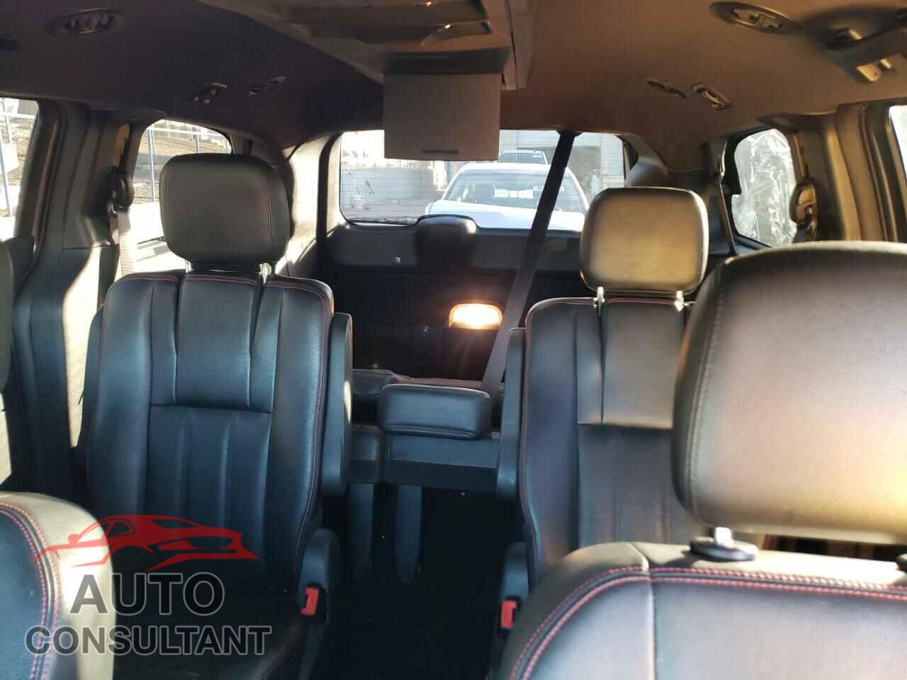 DODGE CARAVAN 2019 - 2C4RDGEG6KR764745