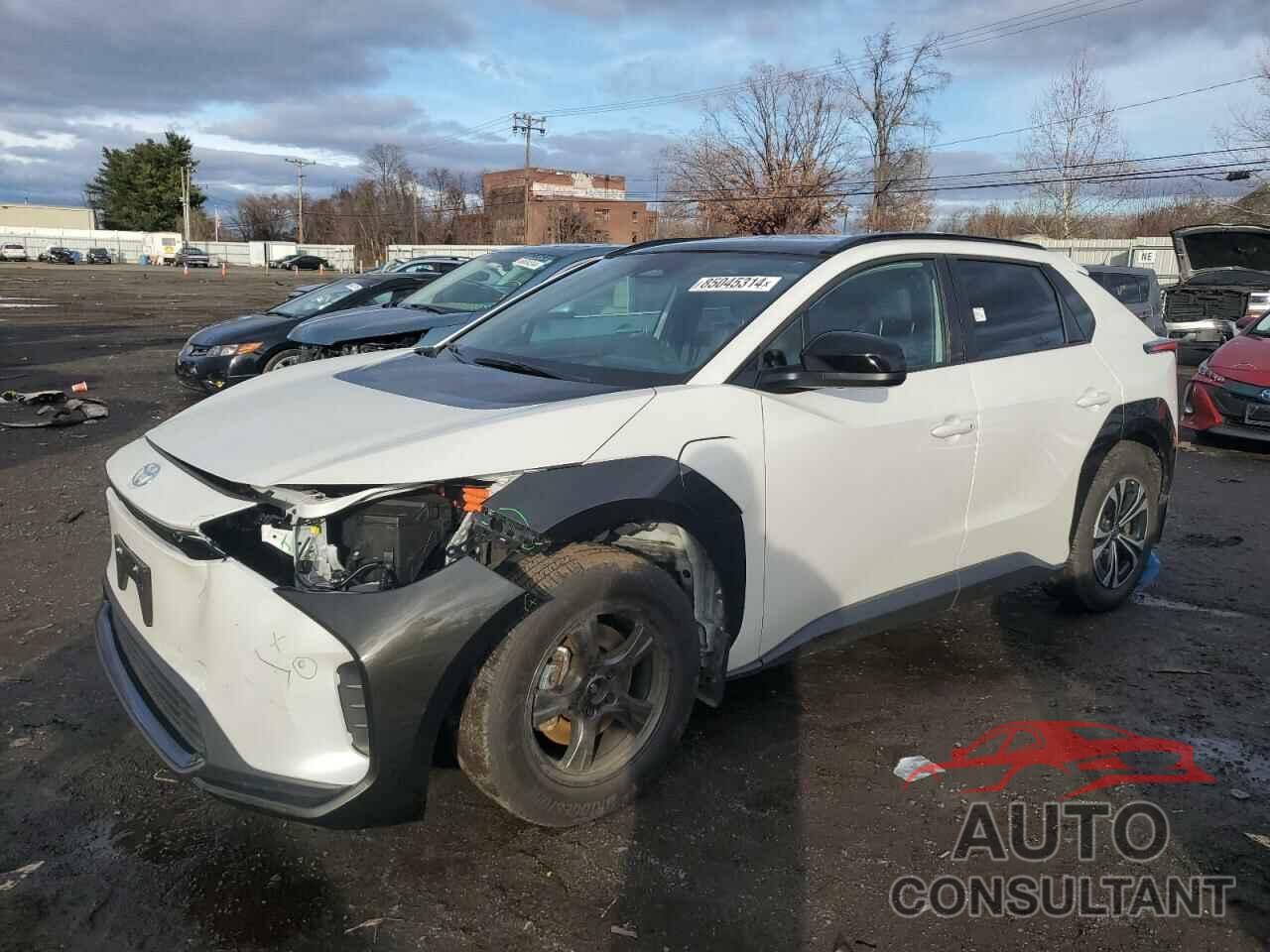 TOYOTA BZ4X XLE 2024 - JTMABACA1RA053564