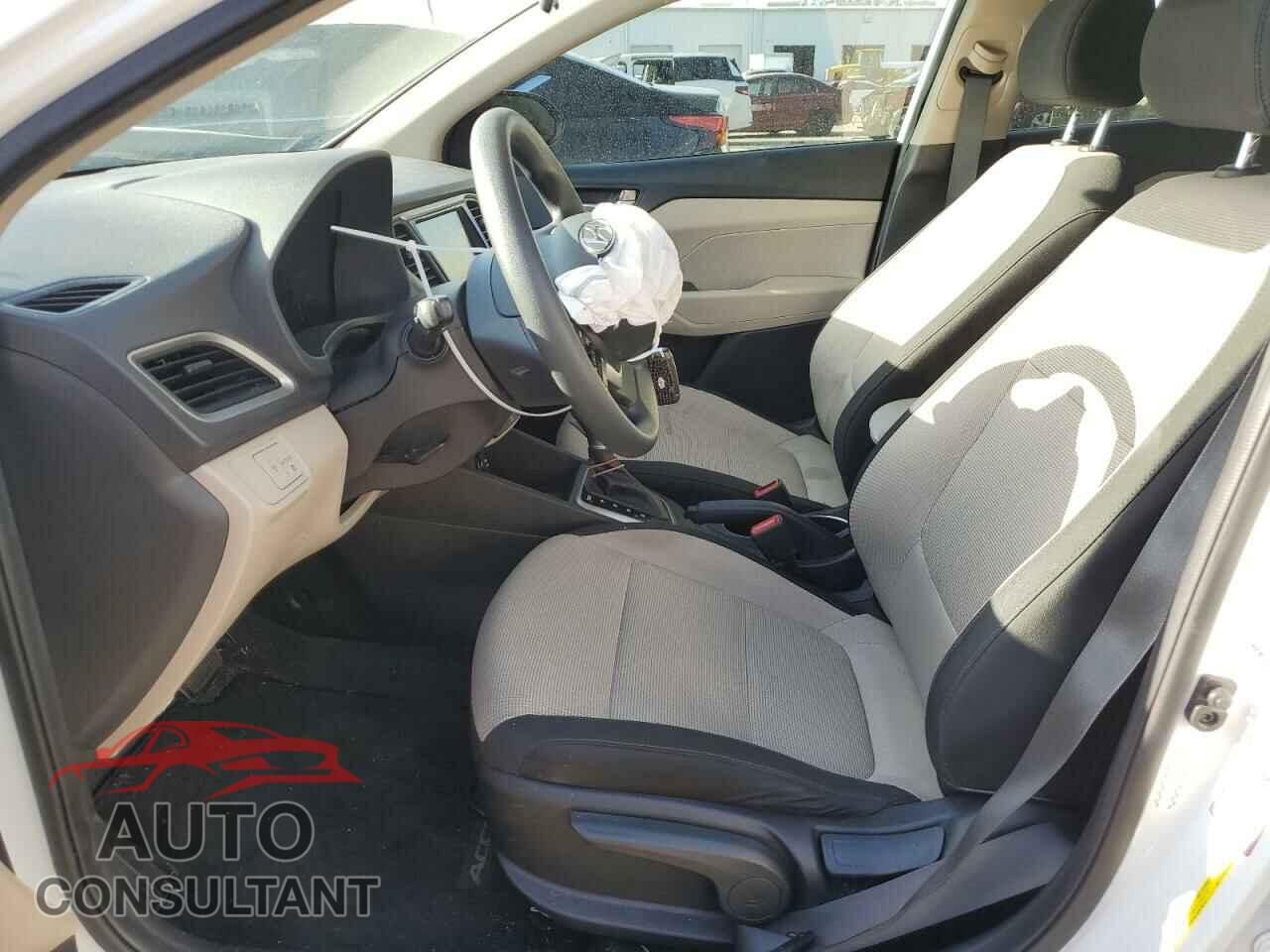 HYUNDAI ACCENT 2020 - 3KPC24A6XLE093588