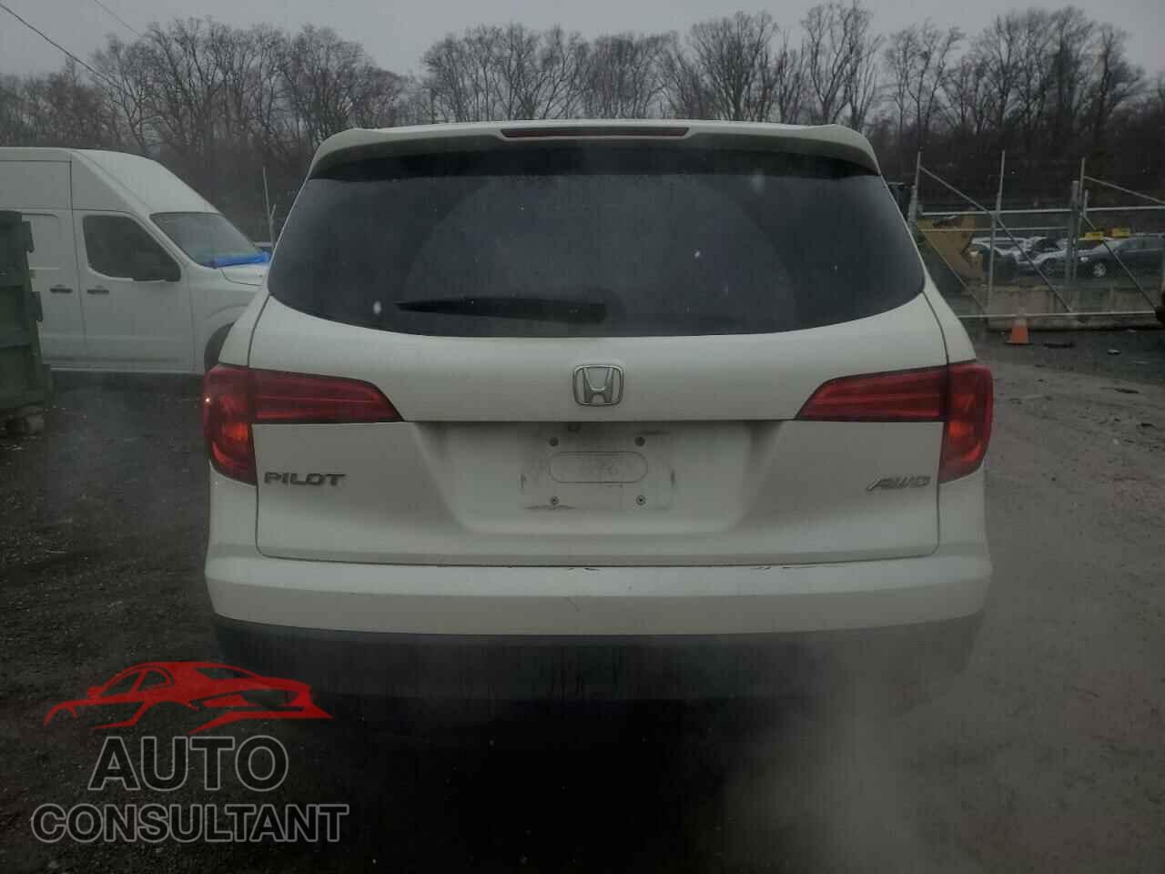 HONDA PILOT 2016 - 5FNYF6H85GB014311