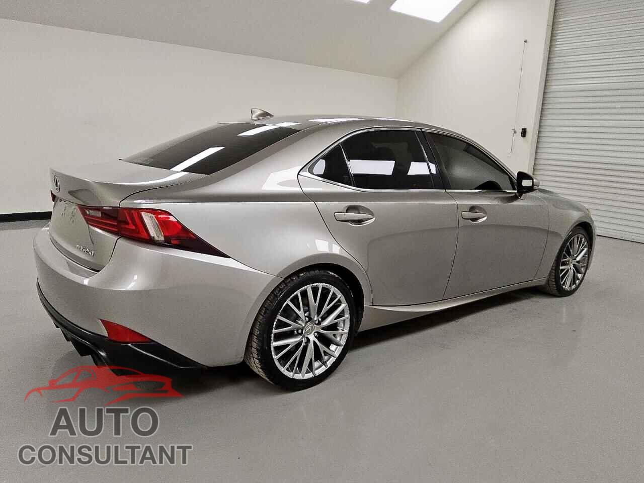 LEXUS IS 2015 - JTHCF1D24F5027273