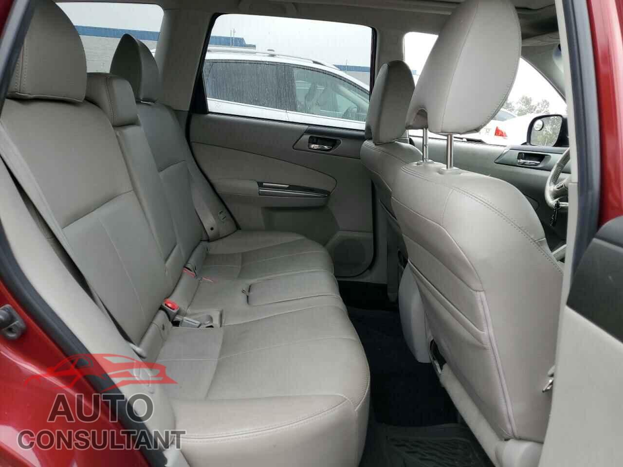 SUBARU FORESTER 2011 - JF2SHAEC9BH710014