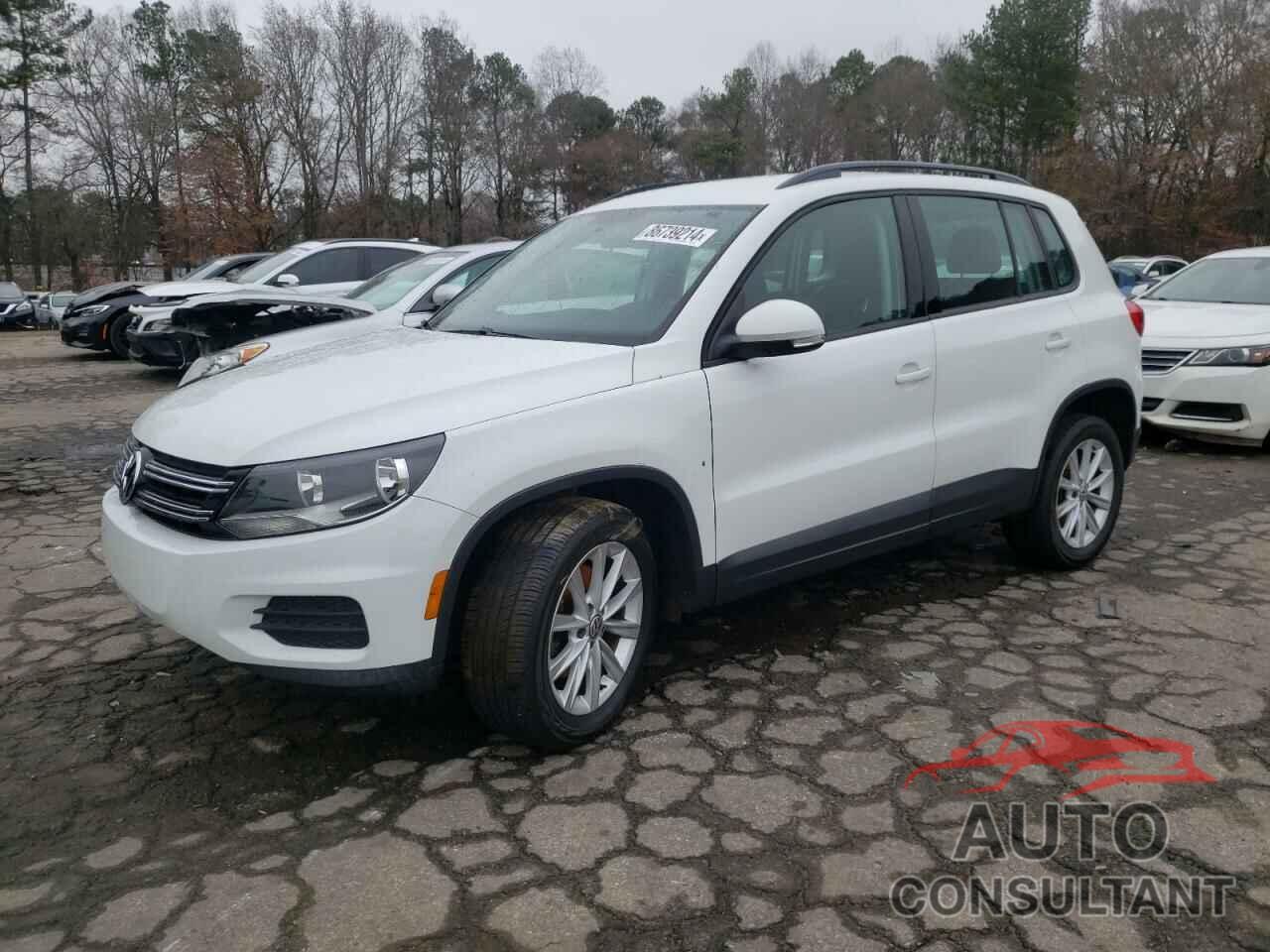 VOLKSWAGEN TIGUAN 2017 - WVGAV7AX2HK045205