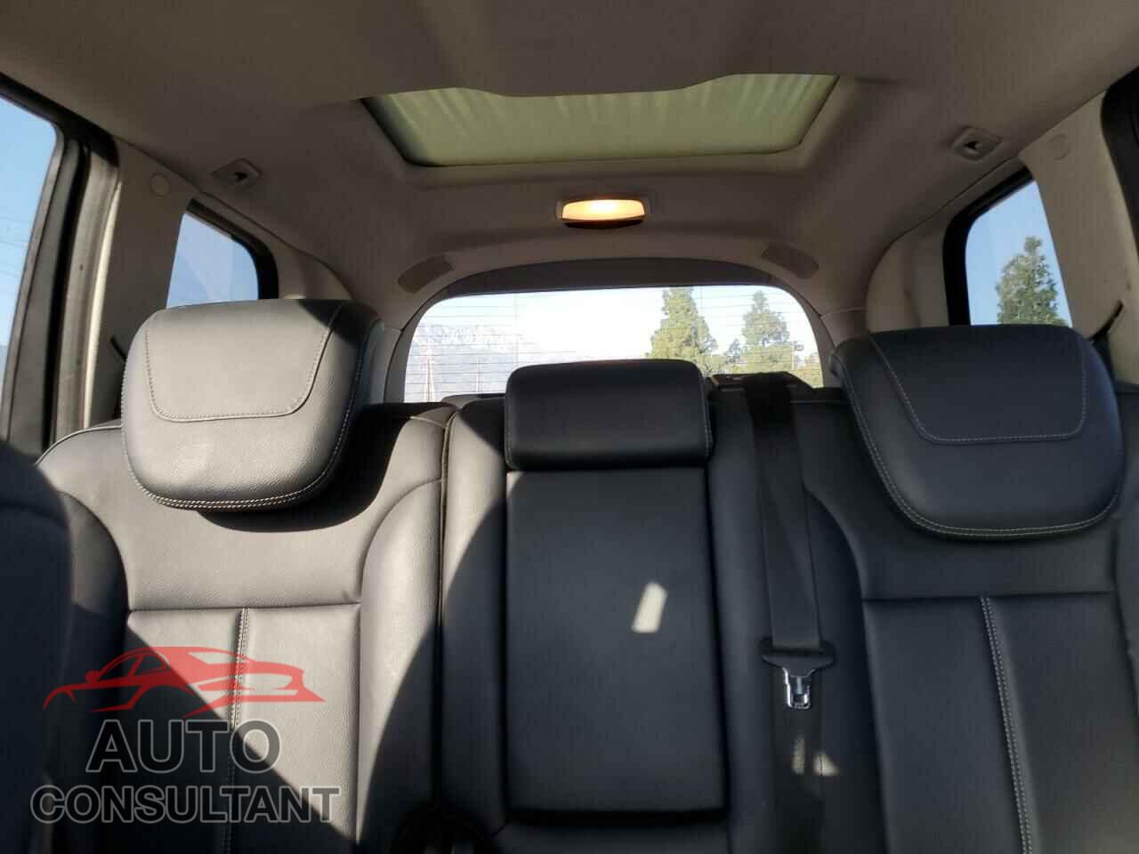 MERCEDES-BENZ GL-CLASS 2011 - 4JGBF7BE9BA744598