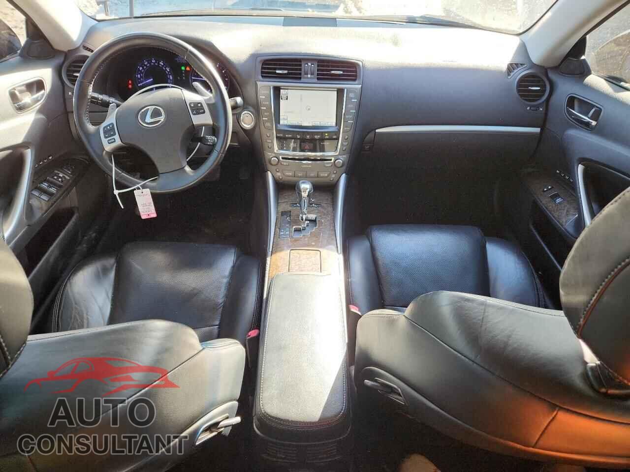 LEXUS IS 2012 - JTHFF2C20C2525746