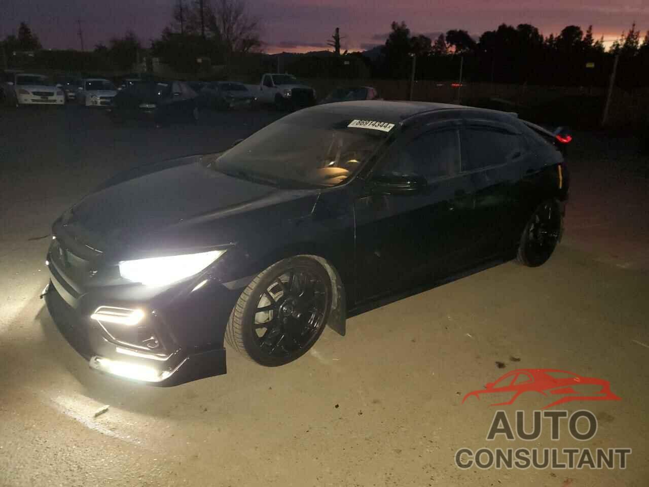 HONDA CIVIC 2018 - SHHFK7H90JU421072